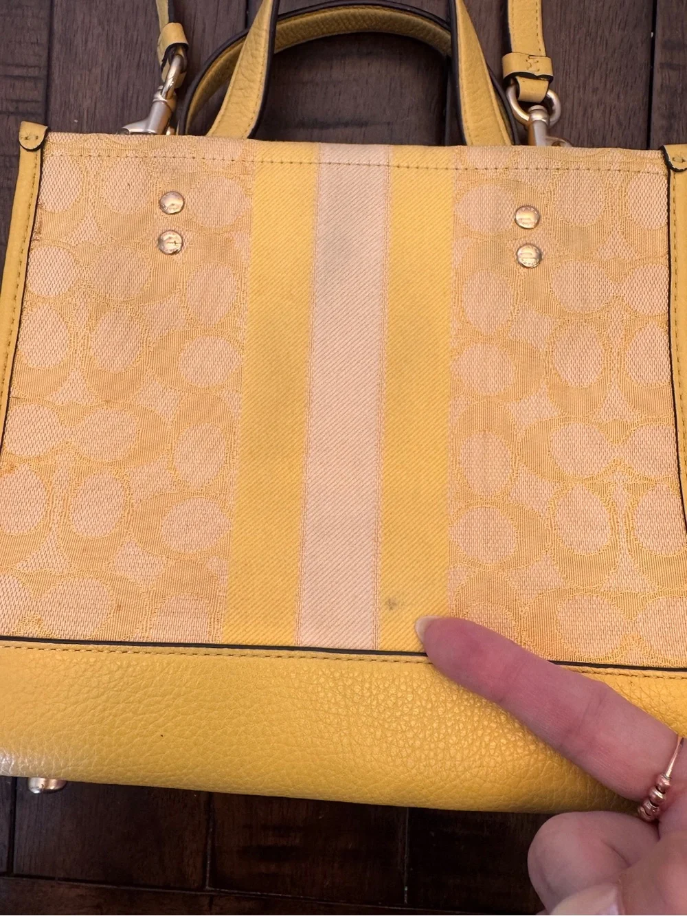 Coach Dempsey Tote 22” Signature C Jacquard Yellow Double Handle Shoulder Purse - Picture 6 of 15